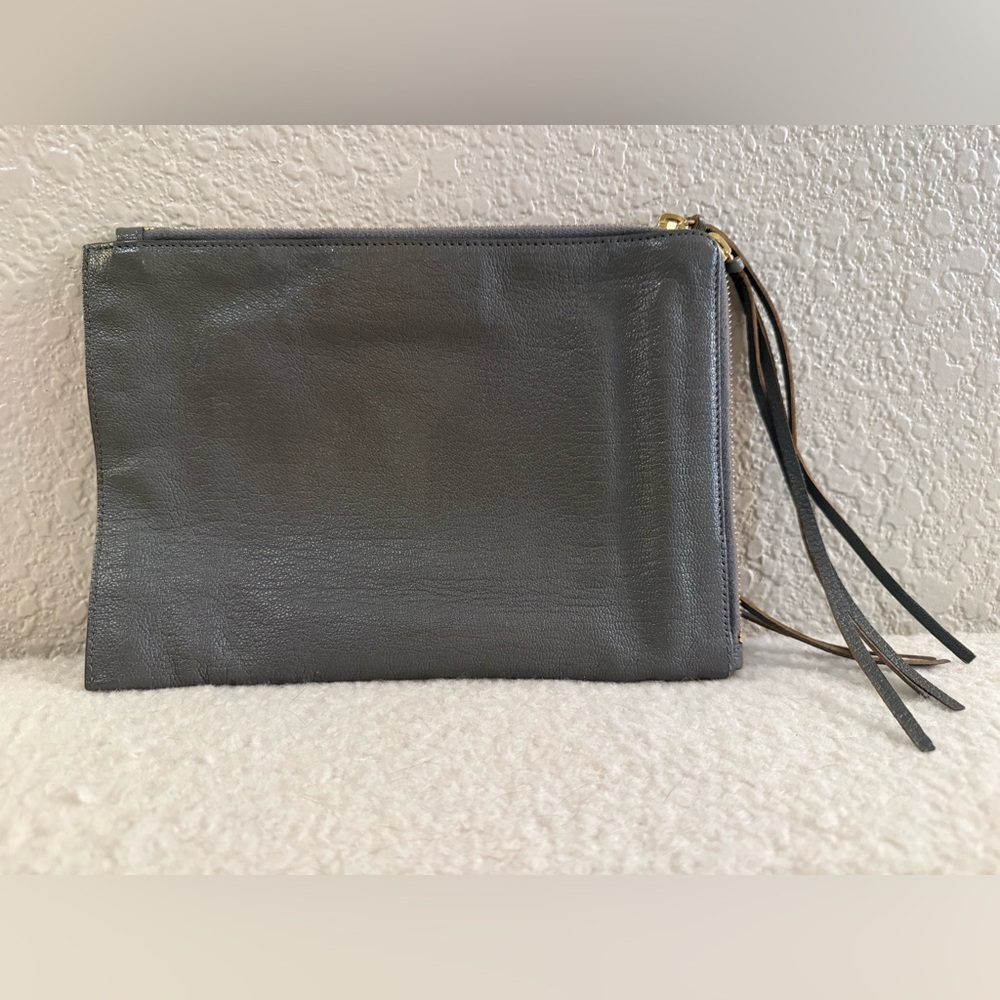 Balenciaga City Metallic Edge Grey Leather Clutch with Gold Hardware - Picture 4 of 13